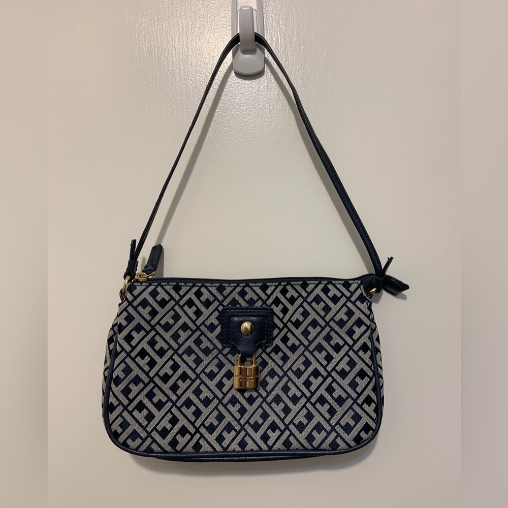Tommy Hilfiger Navy Blue and Gray Geometric Shoulder Bag